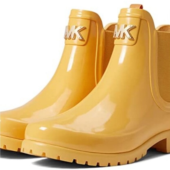 Michael Kors Sidney Rain Boots - Picture 4 of 6